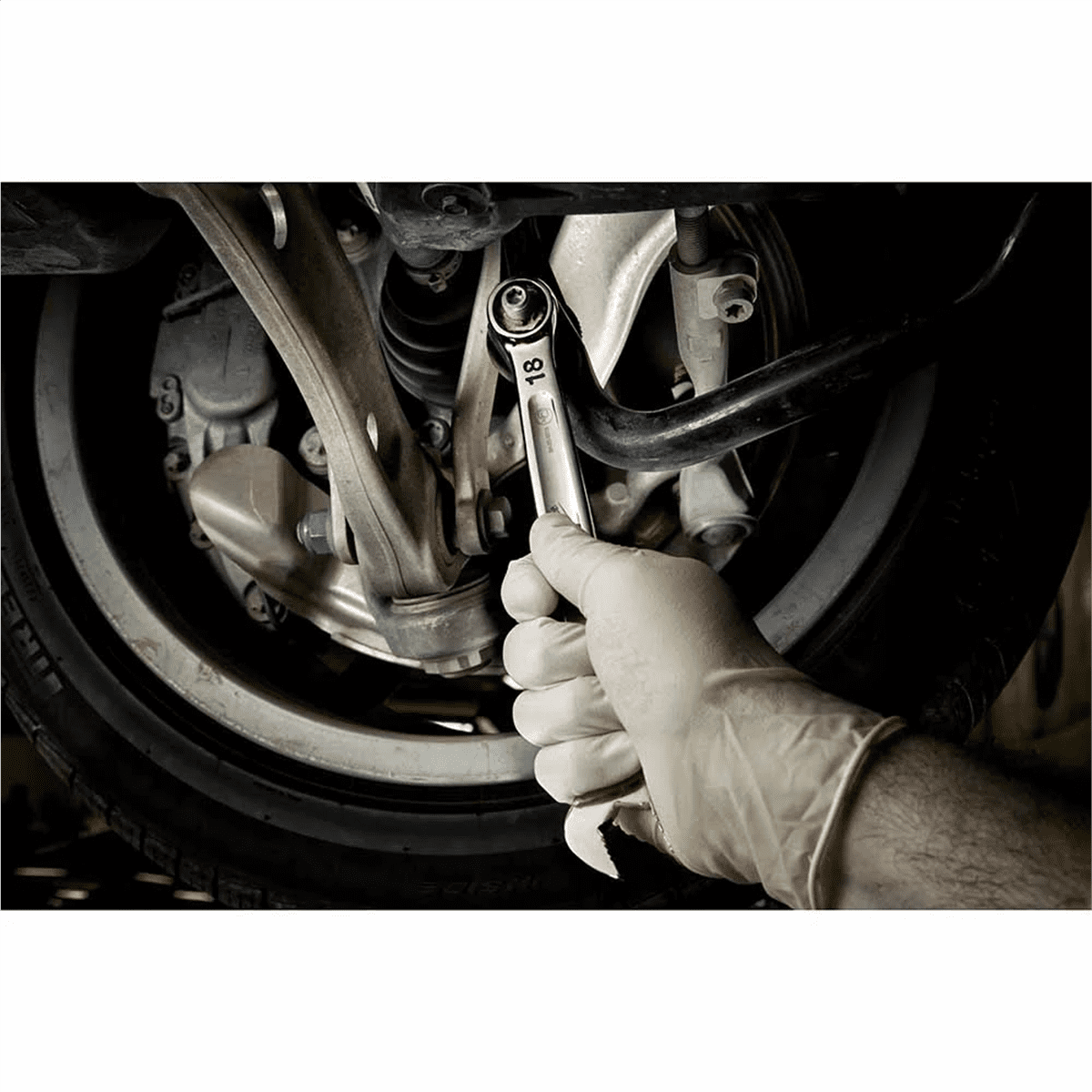 Milwaukee Tool 1-1/8 SAE Combination Wrench, 12-Point, Steel, Chrome, Ergonomic, I-Beam Handle
