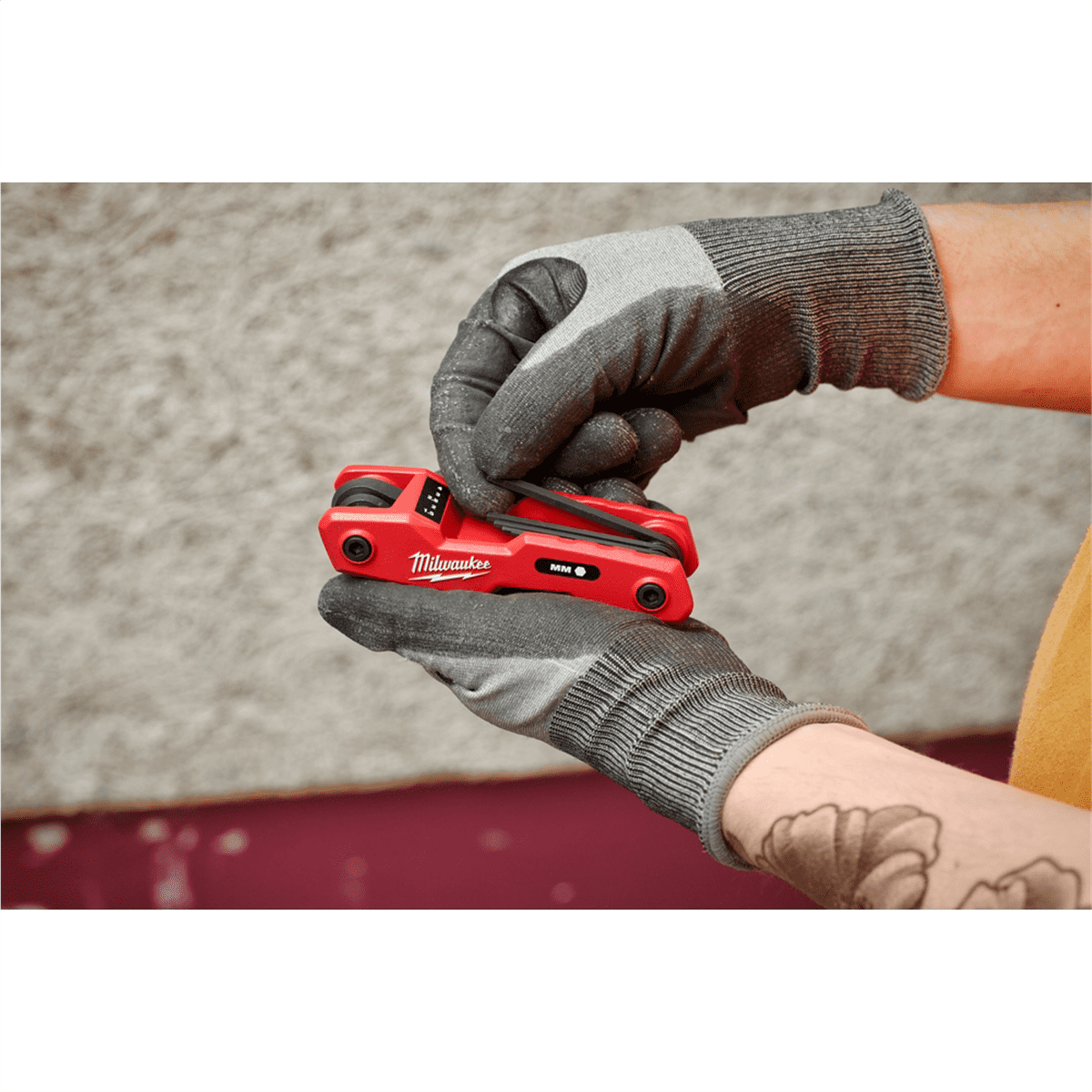 Milwaukee Tool 8-Key Folding Hex Key Set - Metric