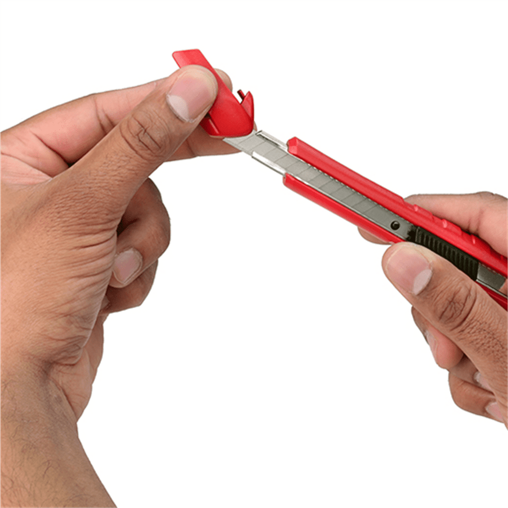 Milwaukee Tool 9mm Snap Off Knife