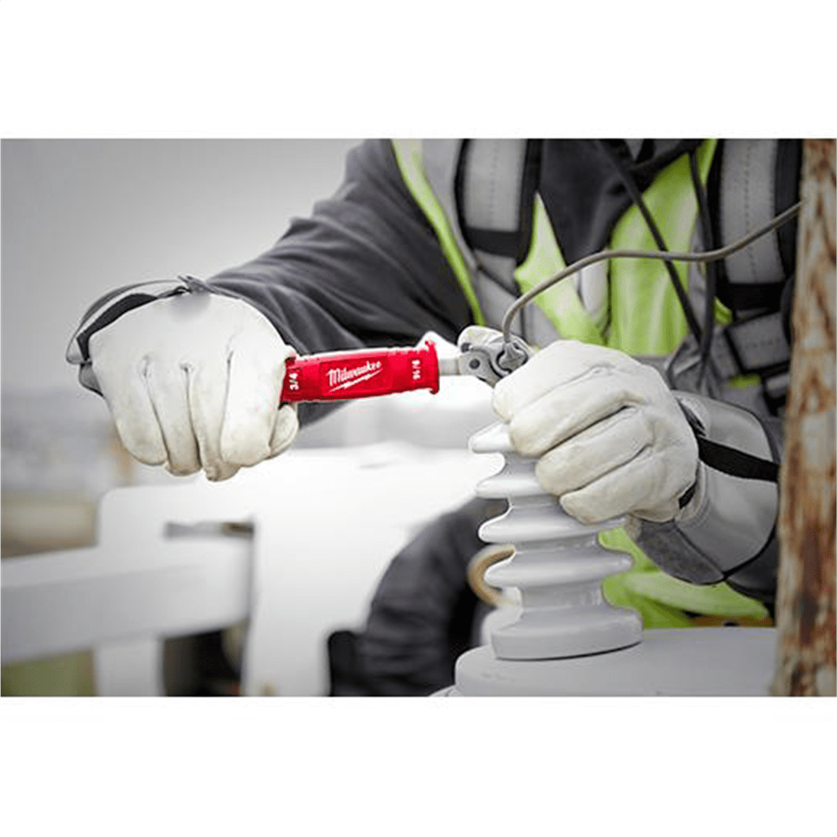 Milwaukee Tool Lineman?s 4in1 Insulated Ratcheting Box Wrench